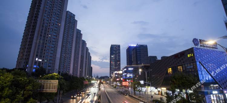 麗枫酒店(重庆金开大道爱琴海购物公园店)图片