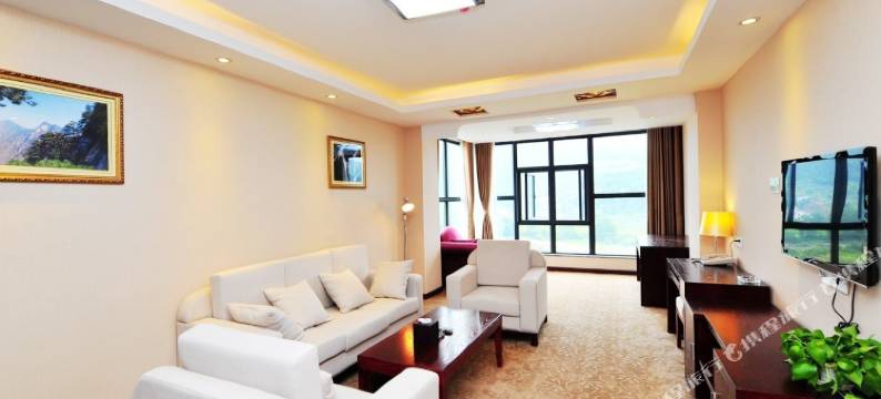 天堂寨国顺假日酒店图片