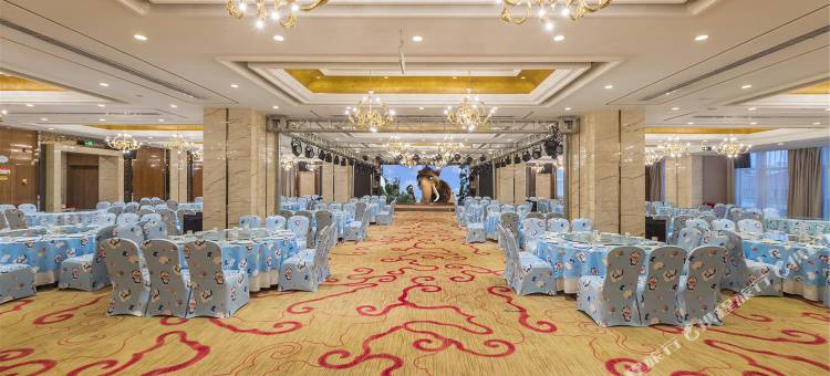 世纪精华大酒店(榆林高新万达广场店)图片