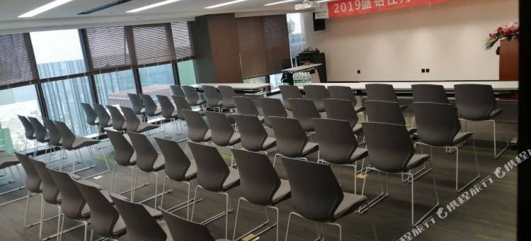宿泊码头共享公寓(成都麓湖店)图片