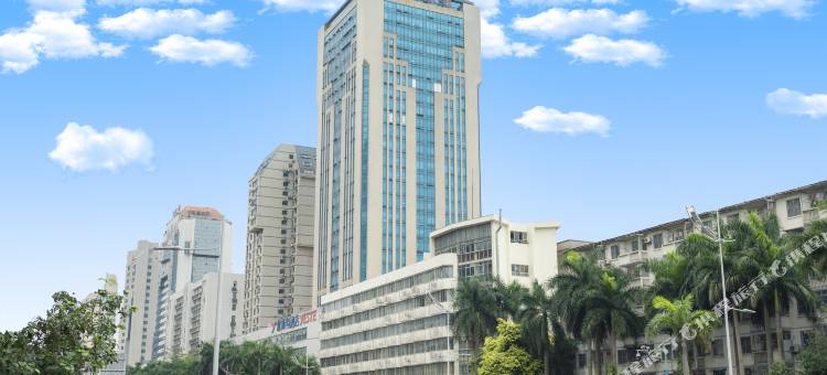 栖法里酒店(南宁南湖公园麻村地铁站店)图片