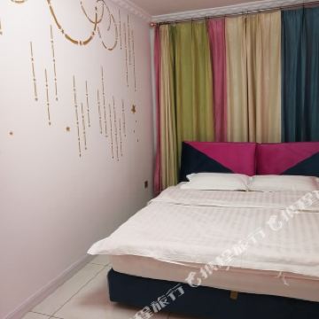 双鸭山美少女老魏公寓(2号店) 新开业 民宿 146 起