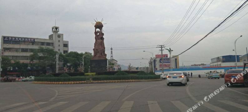 如家·neo酒店(平凉华亭仪洲大道客运中心店)图片