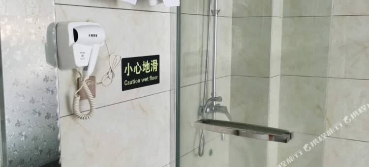 云城酒店(云和汽车站店)图片