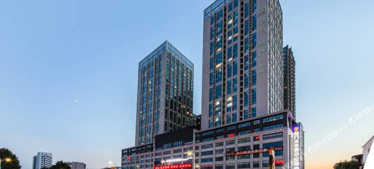 南阳名门未来智慧酒店(车站路店)图片