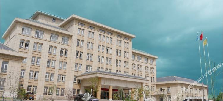 昭苏学苑宾馆图片