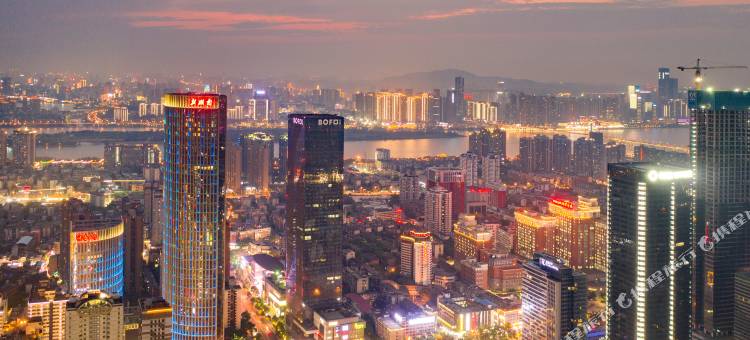 长沙五一广场芙蓉中路亚朵S酒店图片