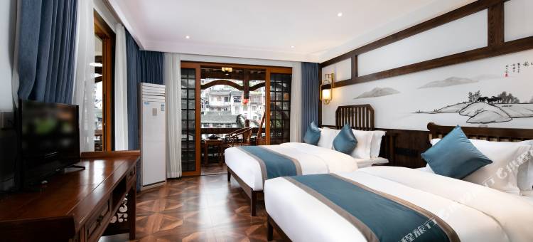 花筑·芙蓉镇银河山庄(王村大瀑布店)图片