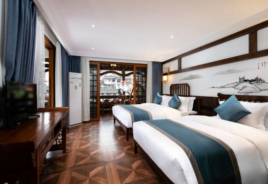 Floral Hotel Furong Town Galaxy Heights Hotel(Wangcun Waterfall Store) Hotel Overview