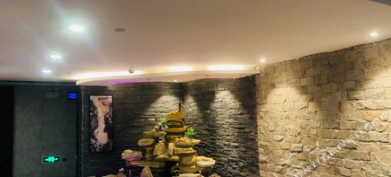 尚品水晶酒店(合肥三联学院店)图片