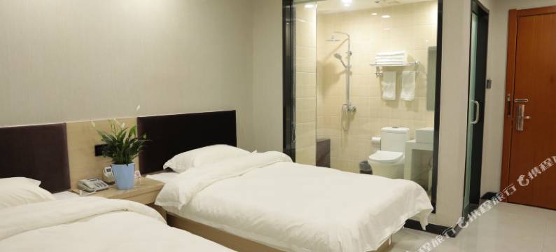 平罗惠融时尚酒店(汇融新天地店)图片