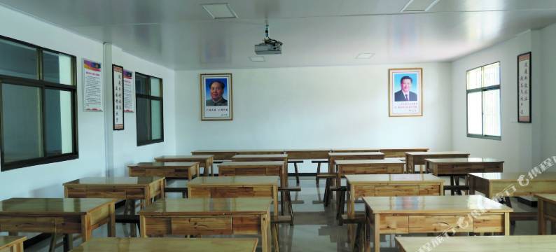 潜山赫比尼斯酒店图片