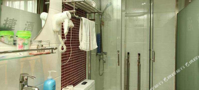 读寓酒店(青岛丹江路店)图片