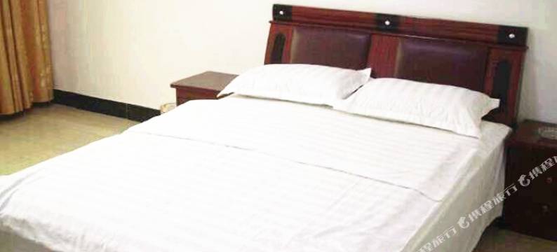 鑫凤宾馆(潜江曹禺公园)图片