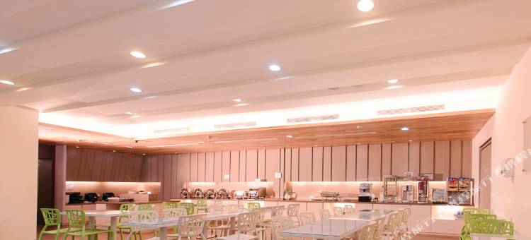 奇异果快捷旅店(高雄车站店)图片