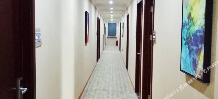 派酒店(南京胜太西路地铁站店)图片