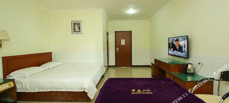 青年宾馆(海口万华路店)图片