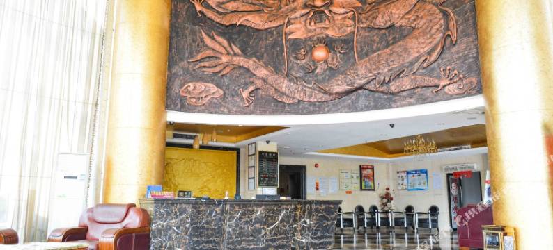 温馨99商务酒店(南昌红谷滩秋水广场店)图片