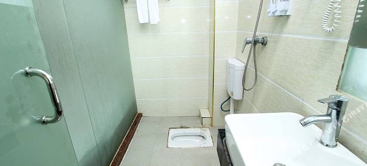 华天商务酒店(电子科大金鸡岭机动车驾校店)图片