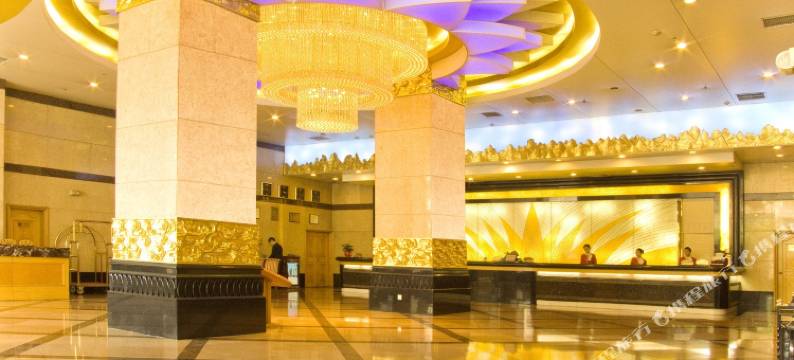 长沙紫东阁乐天大酒店(五一广场火车站地铁站店)图片