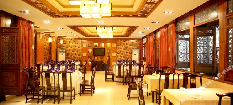 邛崃平落堂酒店图片