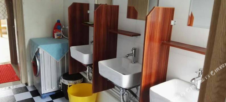 扬州言午家青年旅社图片