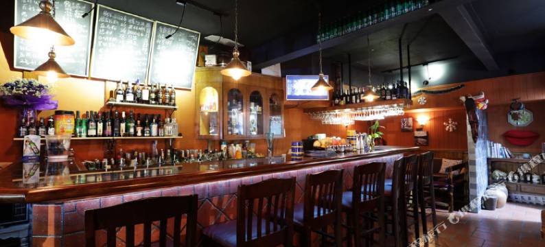 厦门海边听浪(环岛路黄厝店)图片