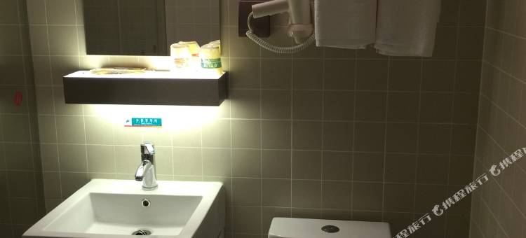 锦江之星品尚(杭州滨江大学城浦沿地铁站酒店)图片