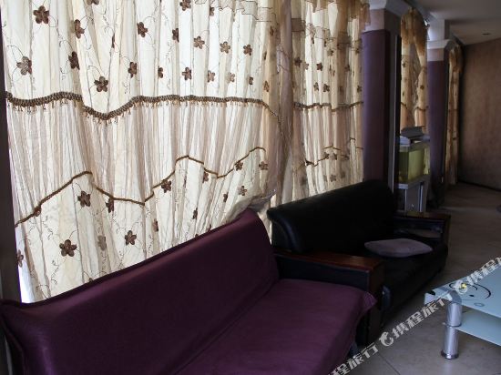 【携程攻略】开封兴盛德麻辣花生华夏大道分店