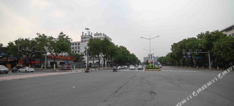 东莞铂威酒店(南城蜂汇广场店)图片