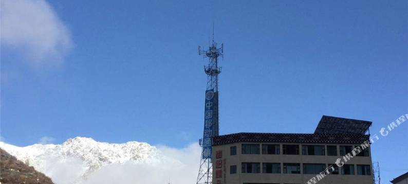 骏怡精品酒店(德钦梅里雪山店)图片