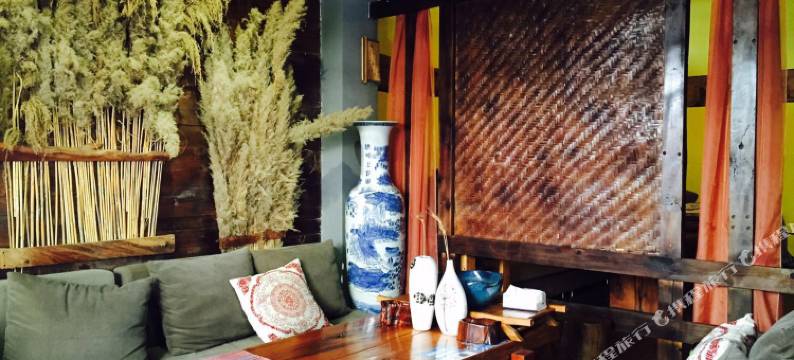 丘北云木客栈图片