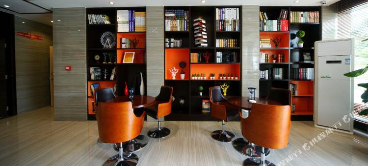 南宁文茵酒店(五合大学城广西外国语学院店)图片