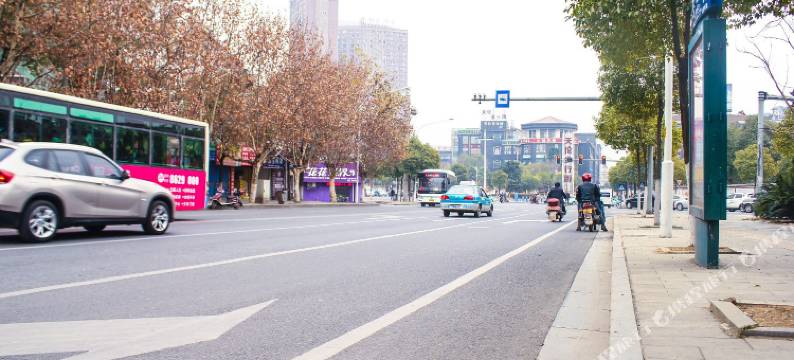 岳阳鑫伦酒店图片