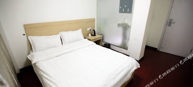 南昌七夜旅馆图片