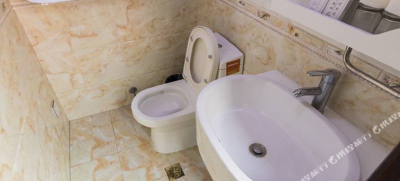 嘉荫闯关东宾馆图片