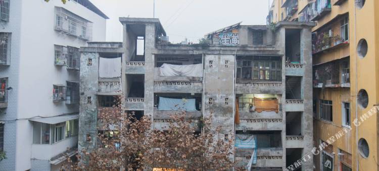 西充名城假日酒店图片