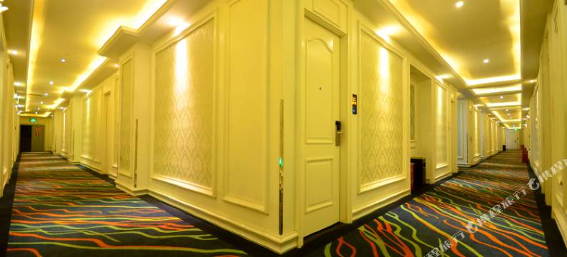 武汉梦世界时尚酒店图片