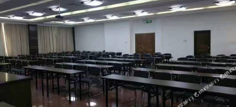 普洱海洋花园商务酒店图片