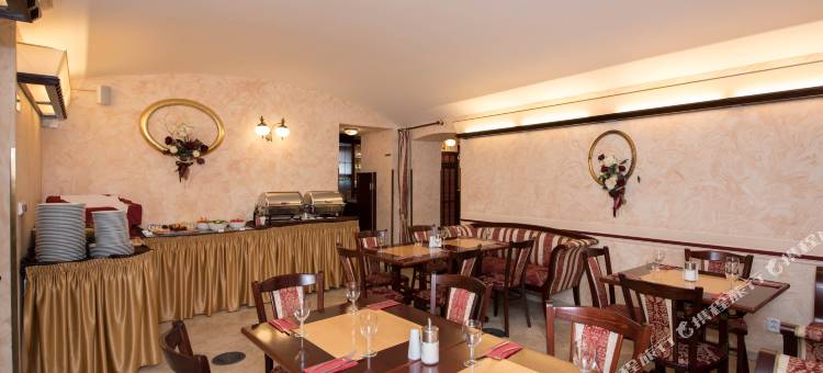 阿括斯市区酒店(Alqush Downtown Hotel)图片