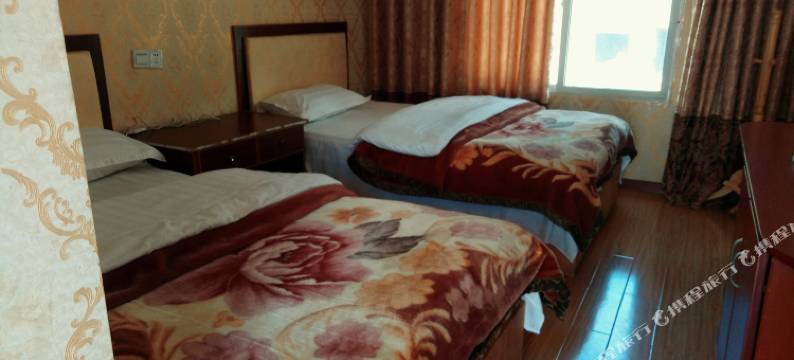 八宿然乌景区驿栈图片