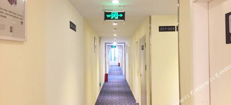 7天连锁酒店(昆明长水机场店)图片