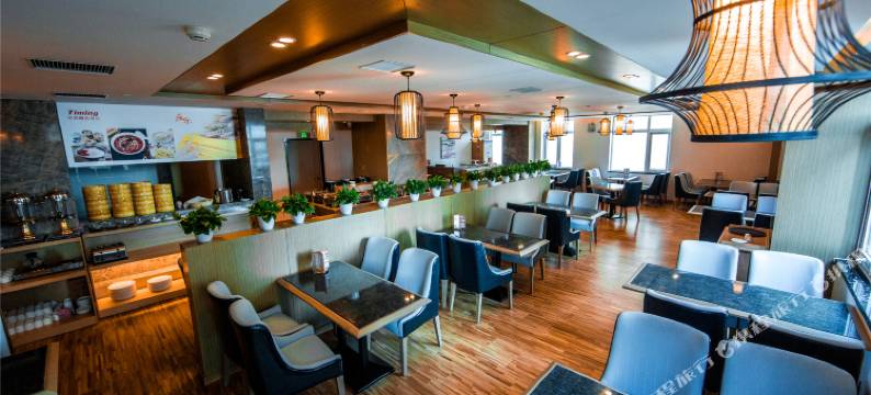 天明精品酒店(郑州省政府万象城店)图片