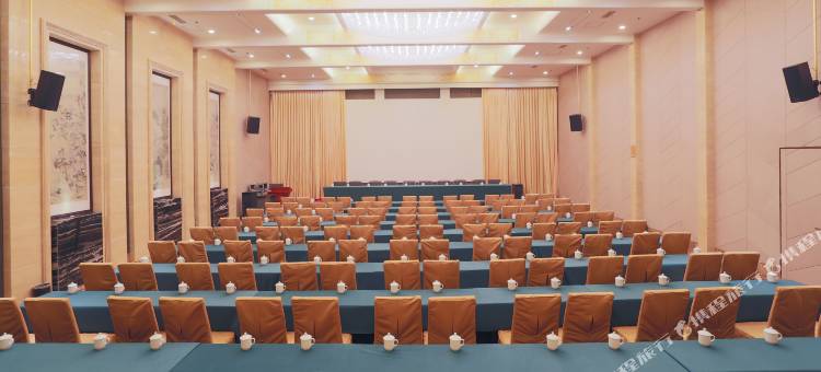 新密鲁班喜悦酒店图片