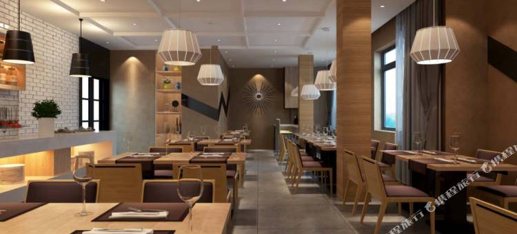 尚客优精选酒店(石家庄高新区火炬广场地铁站店)图片