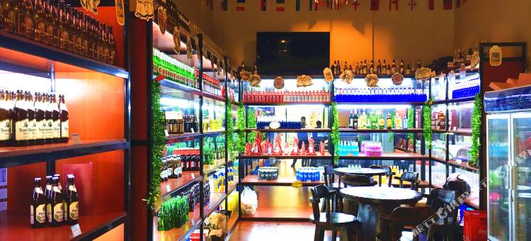 重庆江畔e家酒店公寓图片