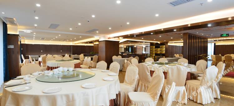 北海止泊园精品酒店(北海高铁站店)图片