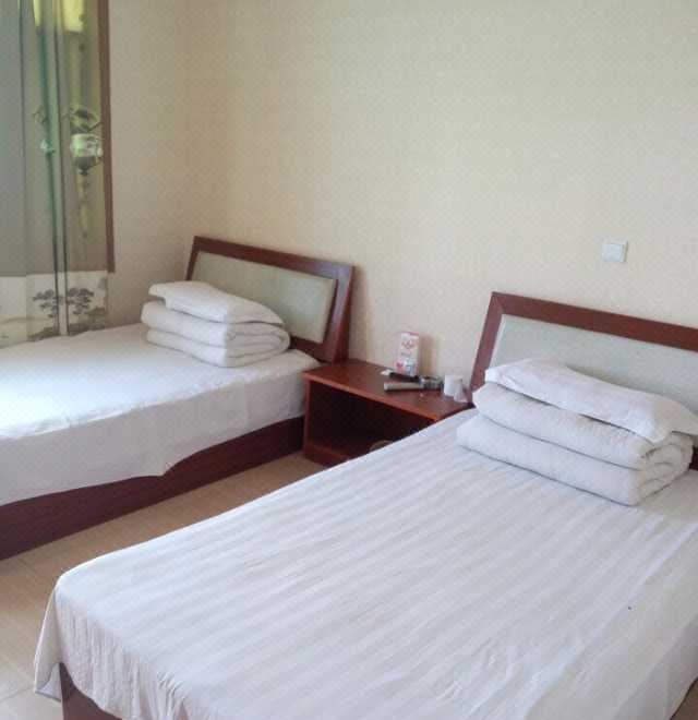 Yuchun Hotel Hotel Overview