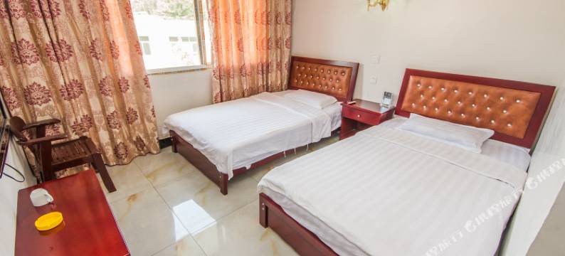 乐山明月饭店图片