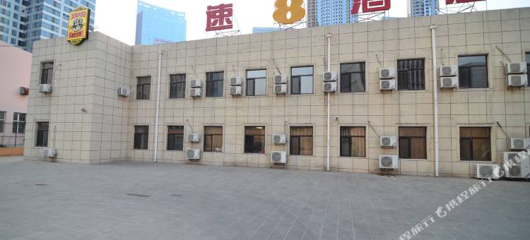 速8酒店(大连星海广场店)图片